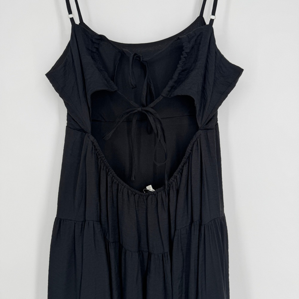 Moon River Open Back Maxi Dress Medium Black Strappy Ruffle Hem Elegant Chic - Picture 9 of 14
